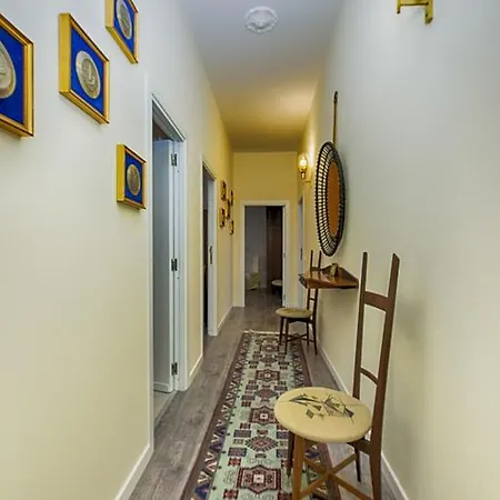 Oda ve Kahvaltı Fortyfourbandb