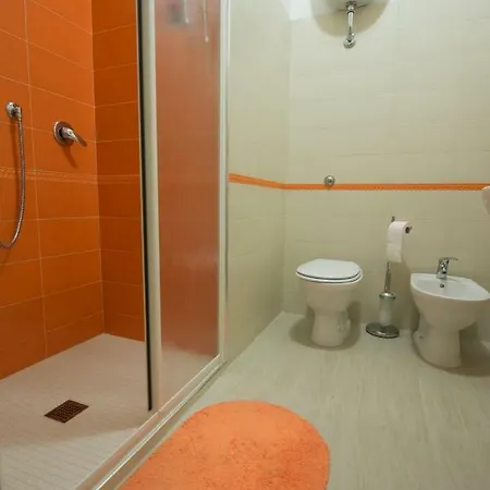 Bed & Breakfast Fortyfourbandb 3*